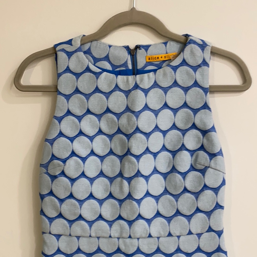 Alice and Olivia size 4 Open Back Mini Dress